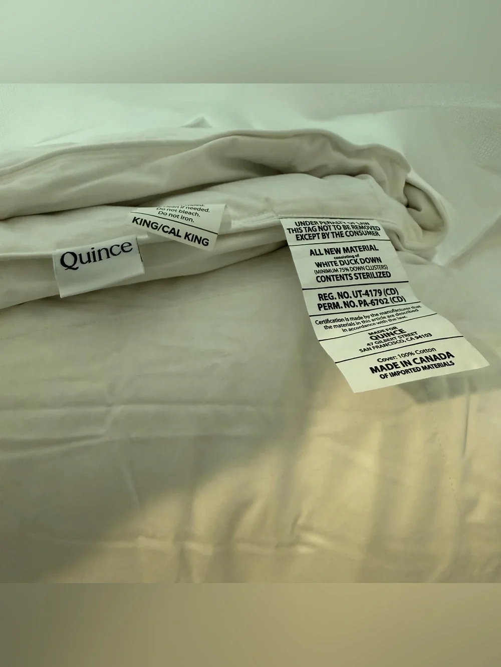 New Quince Ultra Warm Premium Down Duvet Insert Comforter King/CalKing MSRP $244